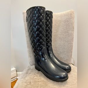 HUNTER Quilted Rain Boots Navy Blue